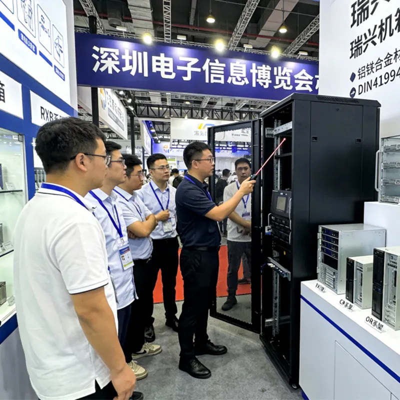 Новостной релиз 2: Компания «Жуйсин Корпусы» приняла участие в выставке электронной информации в Шэньчжэне 2025, привлекая внимание широким ассортиментом корпусных изделий