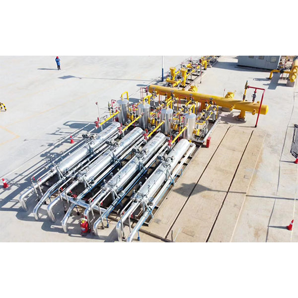 Крупнейшая в Китае станция разгрузки сжатого природного газа (CNG) из трубопроводов высокого давления