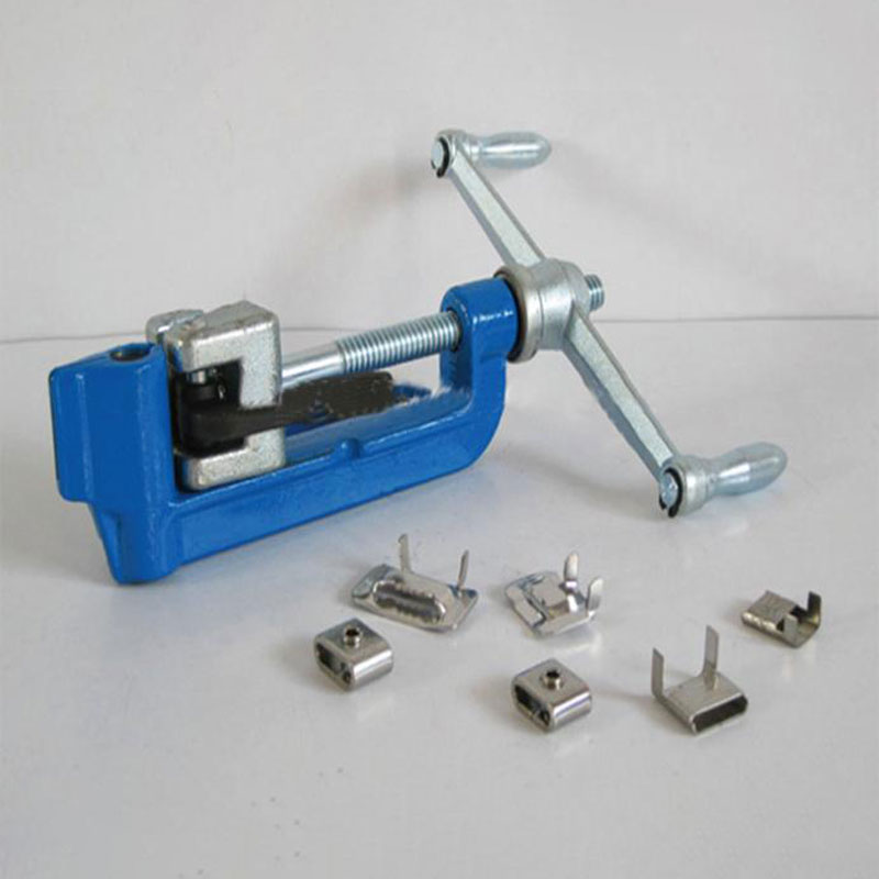 Инструмент для натяжения стяжек