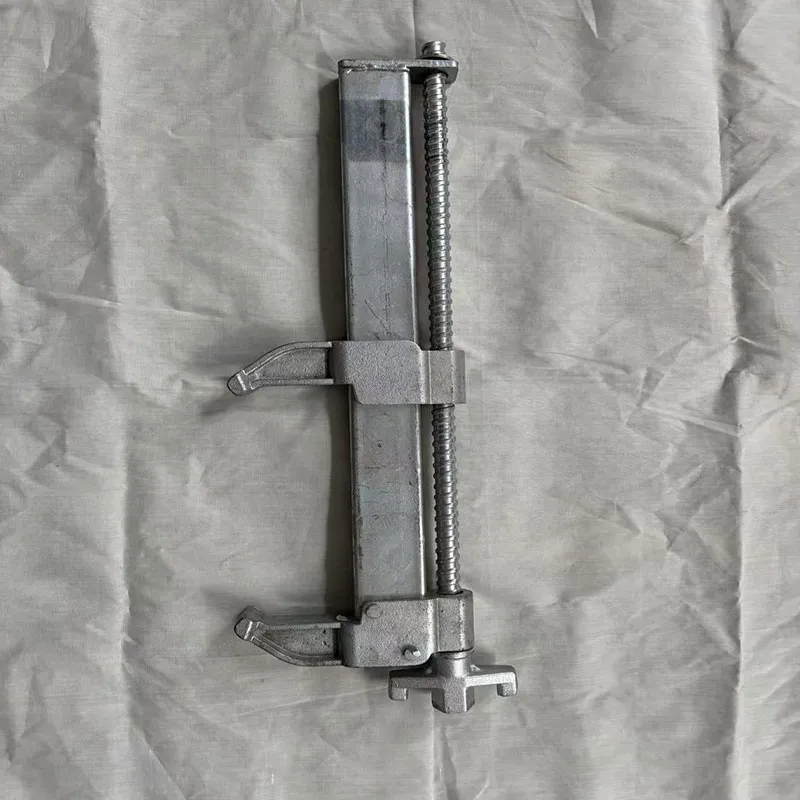 Зажимное устройство