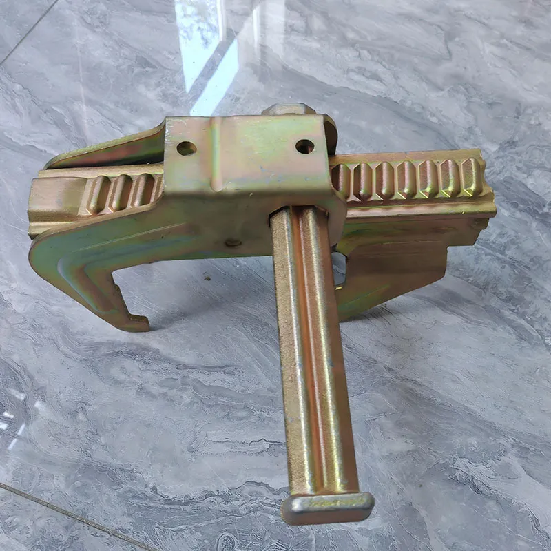 Зажимное устройство