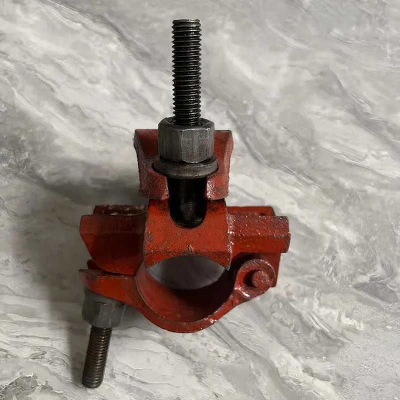 Чугунный хомут