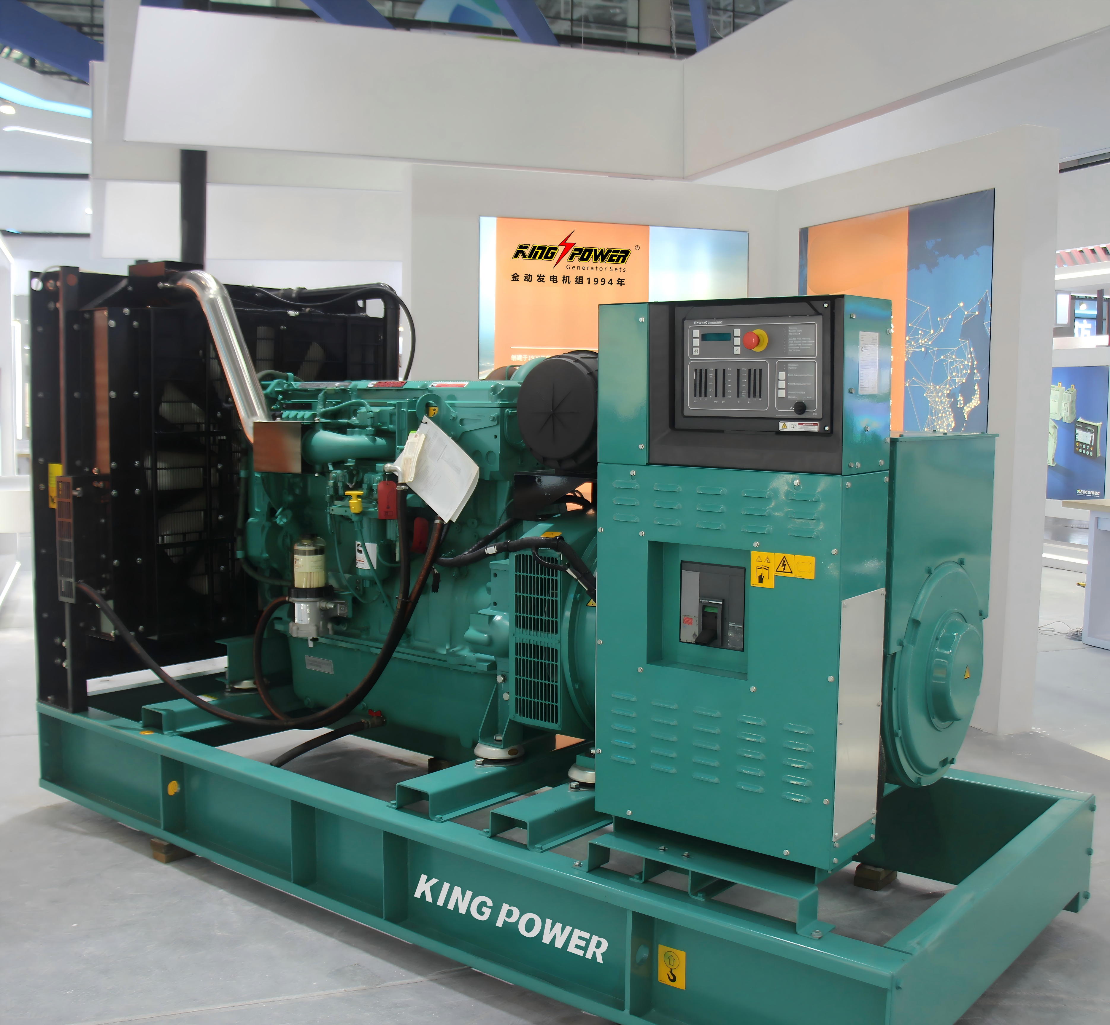 Предлагаем со склада 2 дизельные генераторные установки Cummins Power, оригинальное исполнение, мощность 440 кВт / 550 кВА.