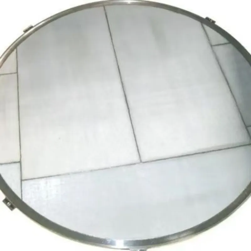 Пластина из спеченной сетки