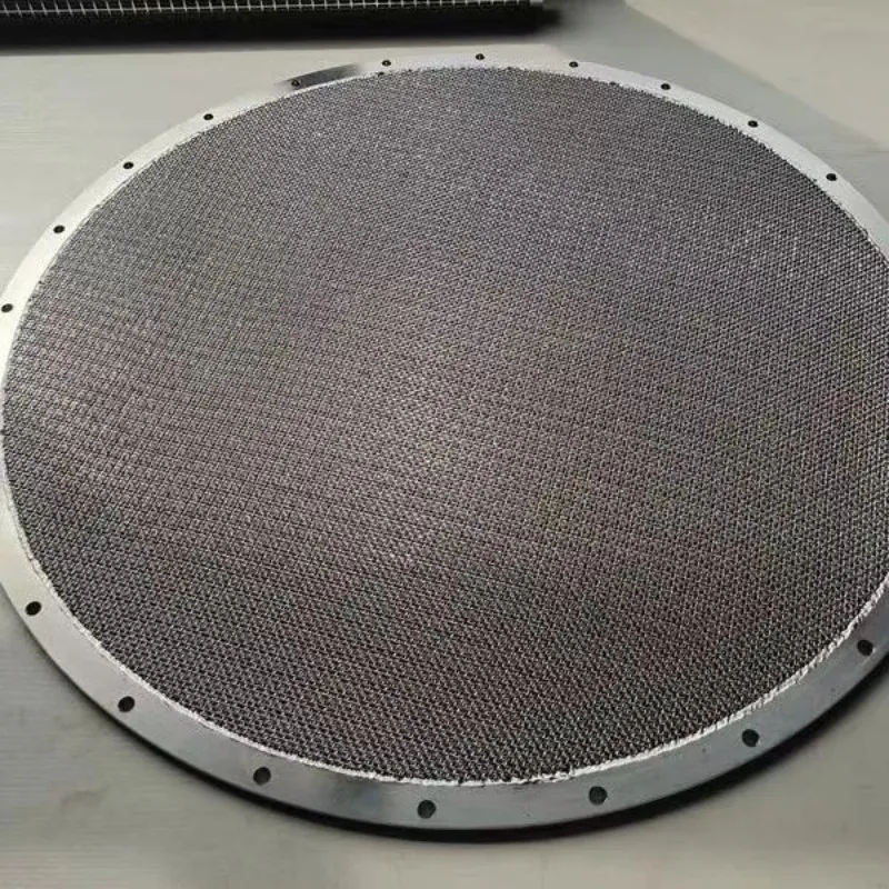 Пластина из спеченной сетки