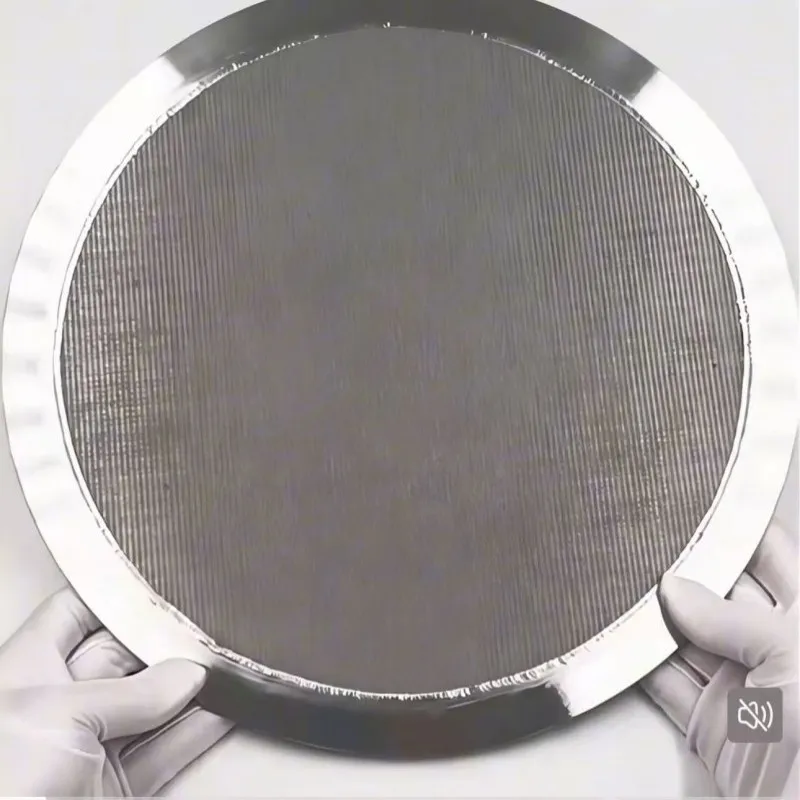 Пластина из спеченной сетки