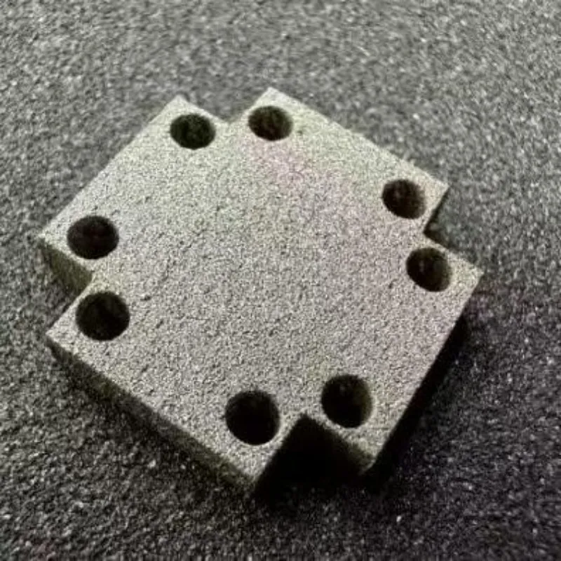 Порошковая спеченная пластина