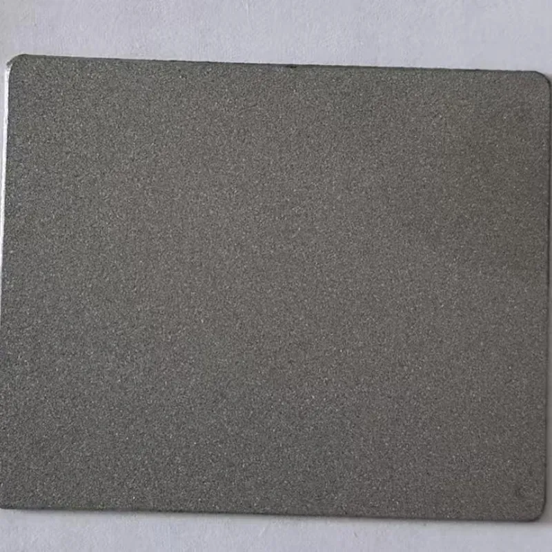 Порошковая спеченная пластина