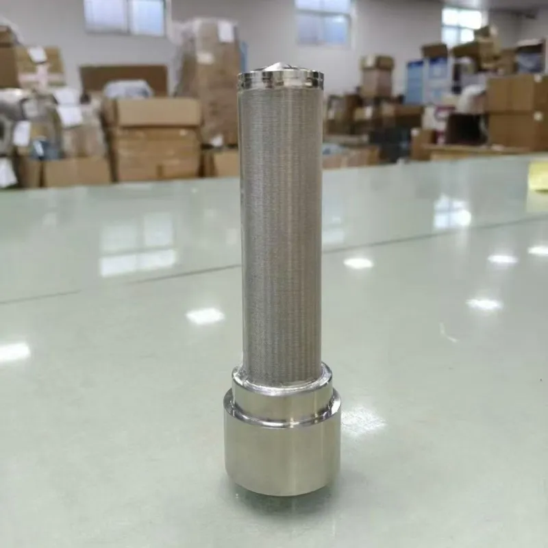 Фильтрующий элемент из сетки из нержавеющей стали