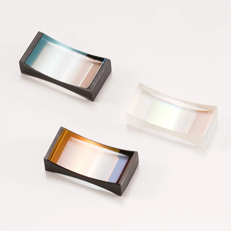 Двояковогнутая цилиндрическая линза