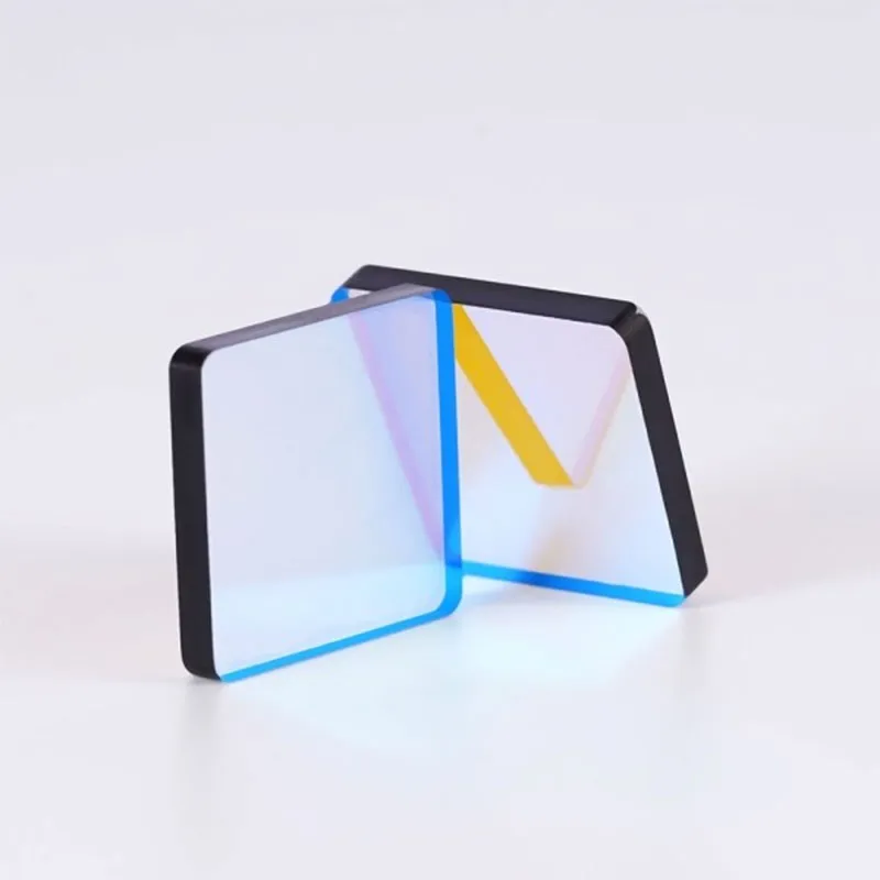 Дихроичное зеркало 520 нм для контроля оптического тракта