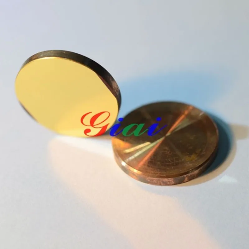 Оптическое зеркало на бескислородной медной подложке