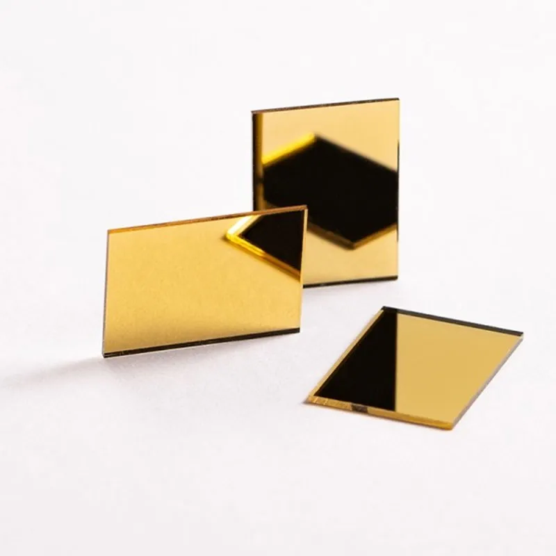 Оптическое зеркало с золотым покрытием