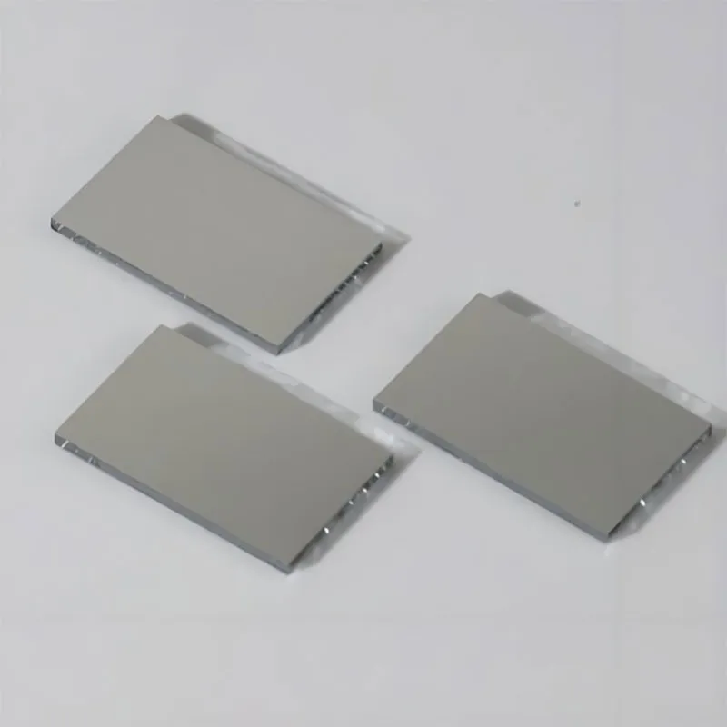 Оптическое зеркало с серебряным покрытием