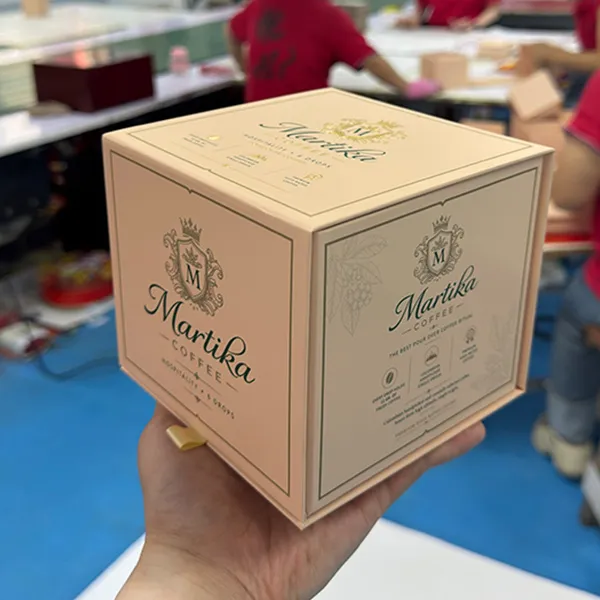 Changchun Longfeng Packaging выполнила заказ на подарочные коробки для кофе, предназначенные для рынка Испании, продемонстрировав высокий уровень компетенции в производстве экспортной упаковки по индивидуальному заказу.