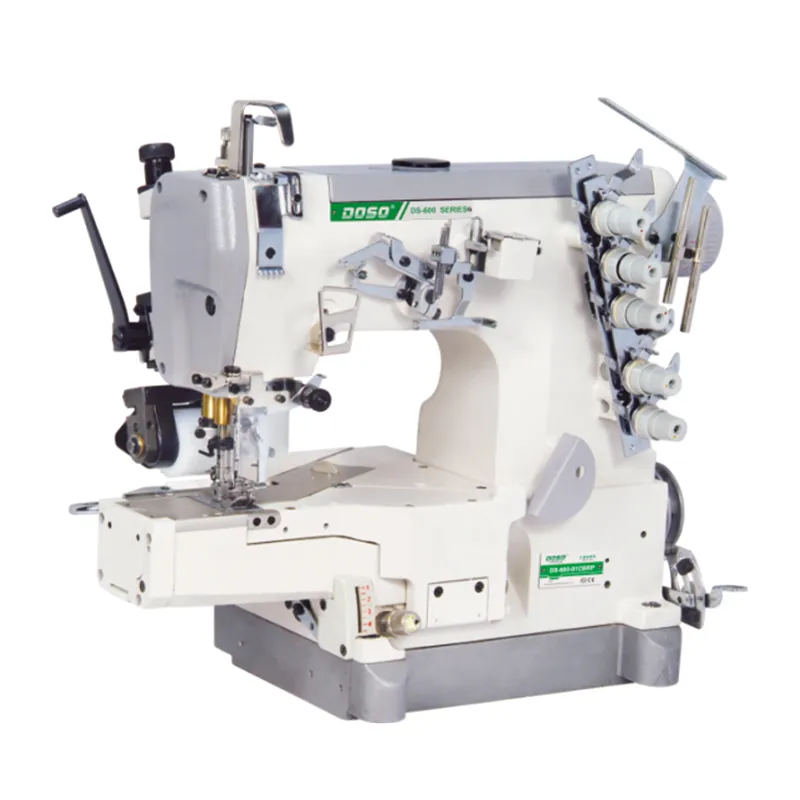 Высокоскоростная плоскошовная машина с прямым приводом и маленькой квадратной головкой с задним прижимным колесом DS-600-01CBRPAT