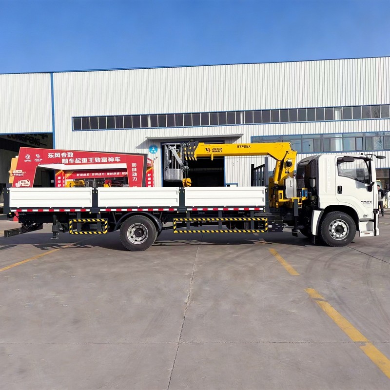 10t ISUZU Кран на автомобильном шасси