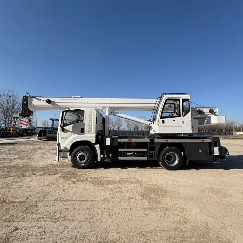 16-тонный автокран ISUZU KV600
