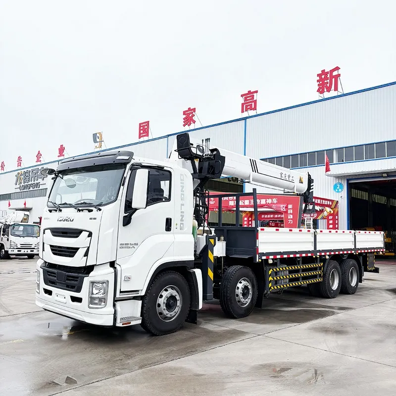 16-тонный грузовик ISUZU с установленным краном