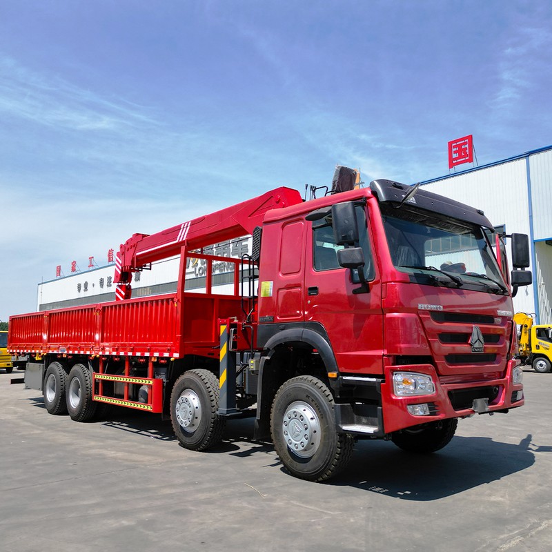 16t HOWO Кран на автомобильном шасси