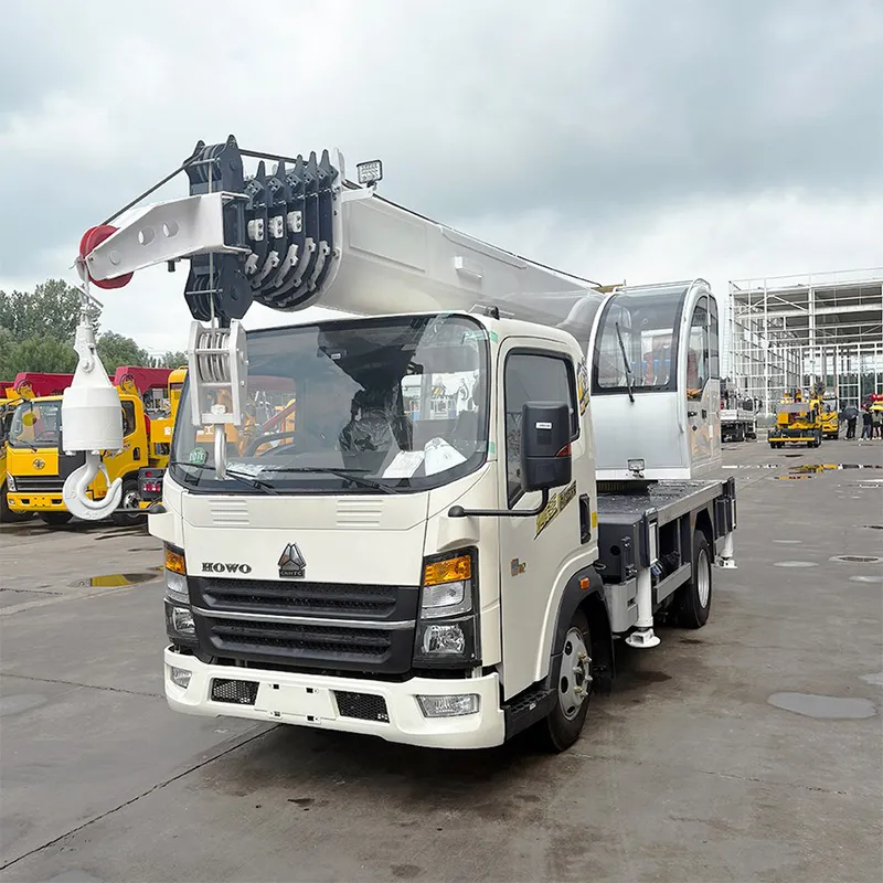 5 Тонн Sinotruk HOWO Автомобильный кран