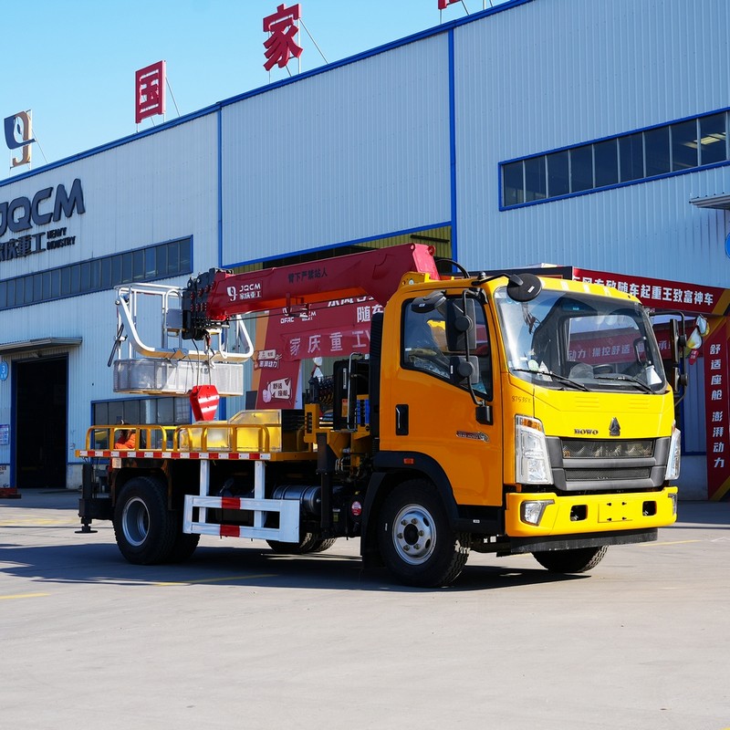 6.3t HOWO Кран на автомобильном шасси