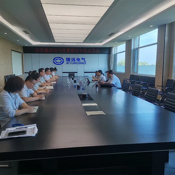 АО Шаньдун Цзеюань Электрооборудование успешно прошло ежегодную продуктовую сертификацию и надзорный аудит систем в 2025 году, продемонстрировав комплексную управленческую силу