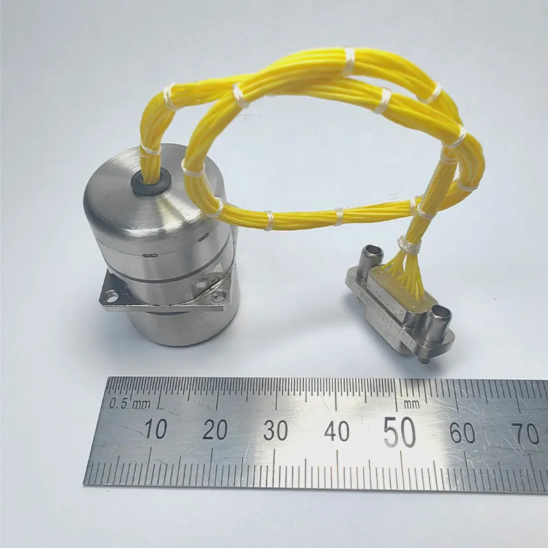 Динамически настраиваемый  гироскоп модели YG309