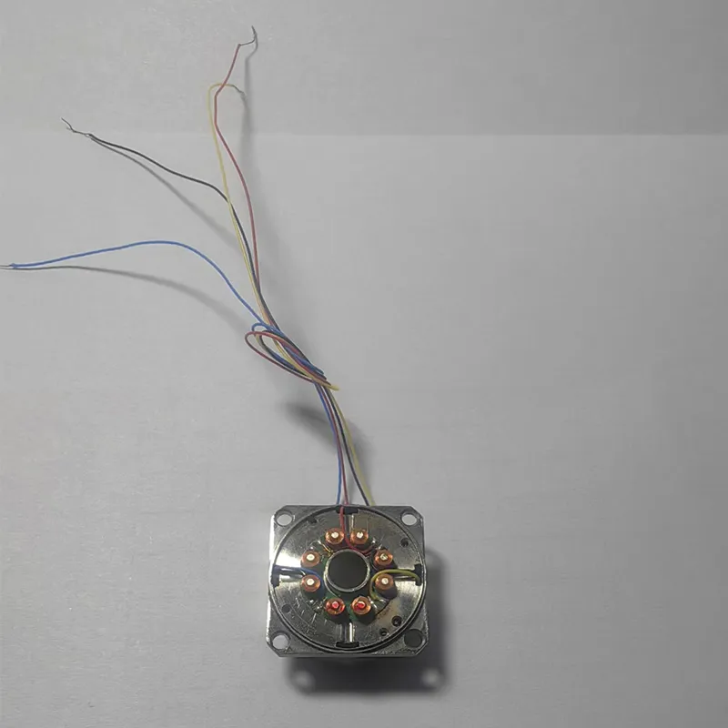 Полуфабрикаты узлов и деталей инерционного гироскопа GX-03