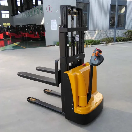 Компания ООО Тайсин Юйхун Производство Гидравлических Машин. поздравляет всех жителей России с православным Рождеством. Вилочные погрузчики на новой энергии обеспечивают эффективную транспортировку грузов