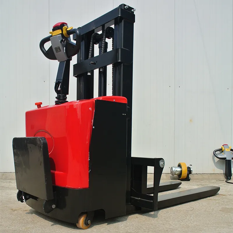 Российские клиенты посетили компанию ООО Тайсин Юйхун Производство Гидравлических Машин, проявив интерес к сотрудничеству