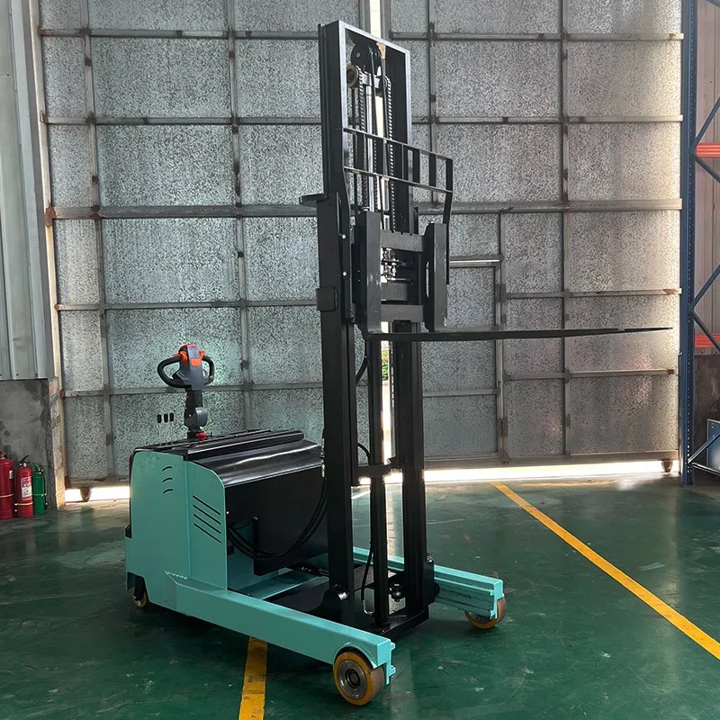 Точная адаптация к российскому рынку: противовесные вилочные погрузчики выделяются своей основной функциональностью и завоевывают популярность благодаря строгим стандартам качества.