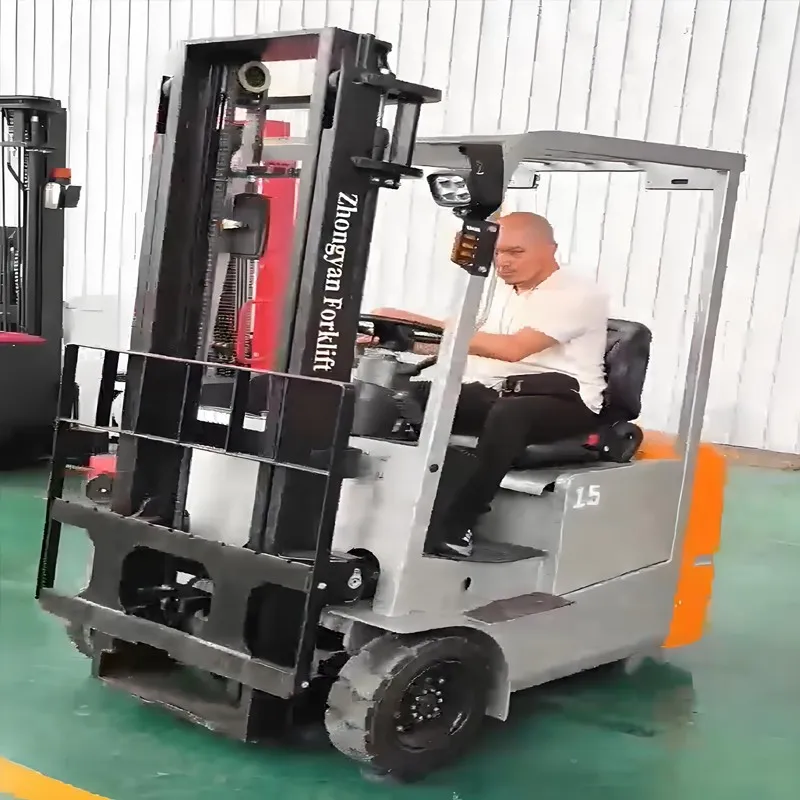 Международные клиенты посетили нас с целью осмотра и обсуждений, совместно разработав новый план сотрудничества в области электрических вилочных погрузчиков.