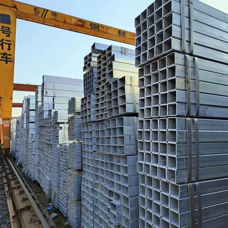 Горячеоцинкованный квадратный стальной профиль – 40×40 мм