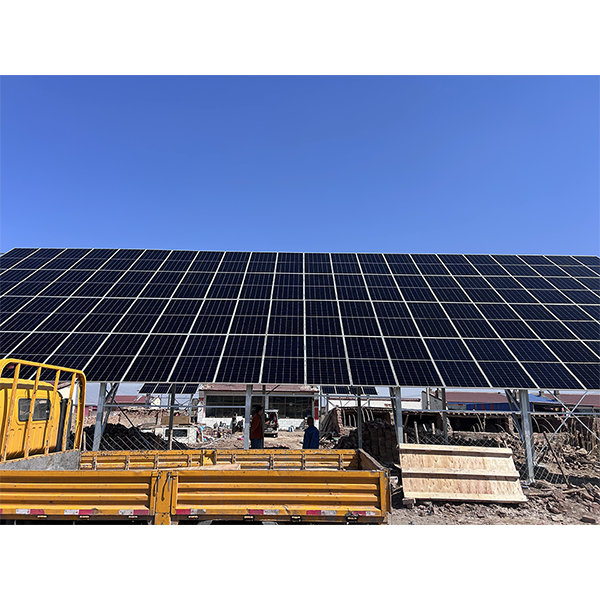 Компания Inner Mongolia Aotong Photovoltaics сообщает об очередном успехе: две фотоэлектрические электростанции в хошуне Тумот-Цзоци успешно подключены к энергосети