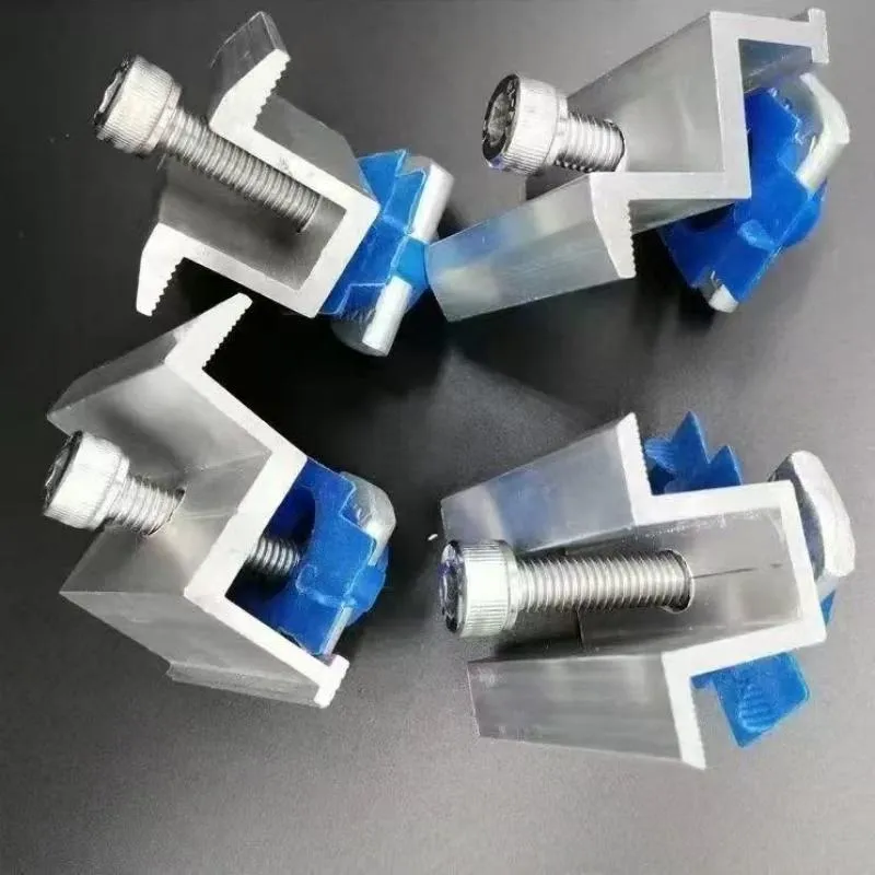 Средняя прижимная планка для фотоэлектрических модулей