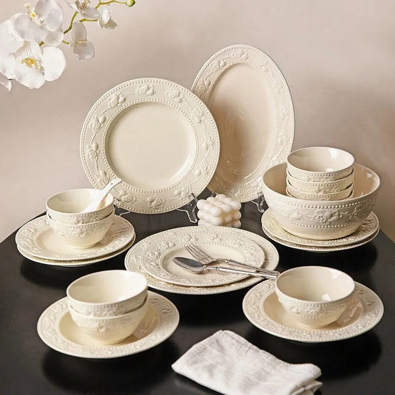 Белый фарфоровый сервиз — новый набор мисок и тарелок в подарок на помолвку, свадьбу или новоселье для домашнего использования