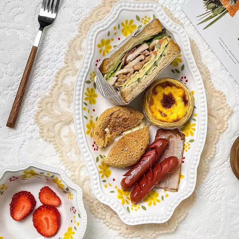 Винтажная тарелка с мелким бисерным узором, керамический набор посуды — домашний набор с маленькими желтыми цветами: тарелки, миски, чашки, блюдца