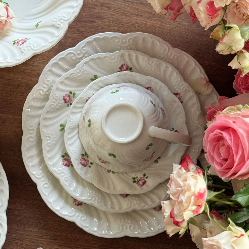 Набор посуды French Muse Rose из керамики: чаша и тарелка с рельефным рисунком, кофейная чашка и блюдце, керамические тарелки, десертные тарелки, оптовая продажа.