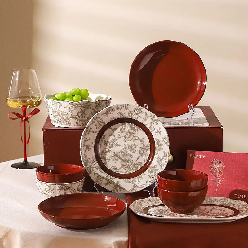 Набор посуды — подарочная коробка с изысканной и практичной посудой для помолвки, свадьбы или в подарок новобрачным