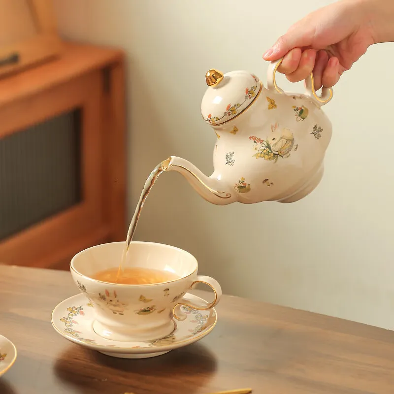 Чайник с куклой — английский набор для послеобеденного чая с чашками и блюдцами, подарок для женщин на день рождения или свадьбу