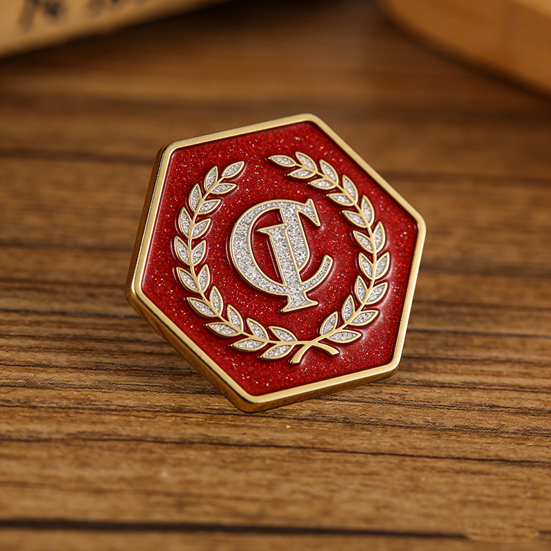 Изготовление металлических значков и памятных монет с технологией блесток