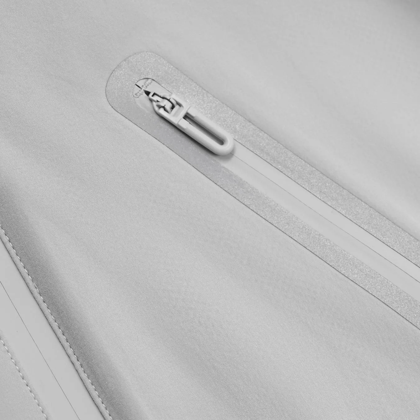 МУЖСКОЙ ЖИЛЕТ ИЗ ТКАНОЙ ТКАНИ