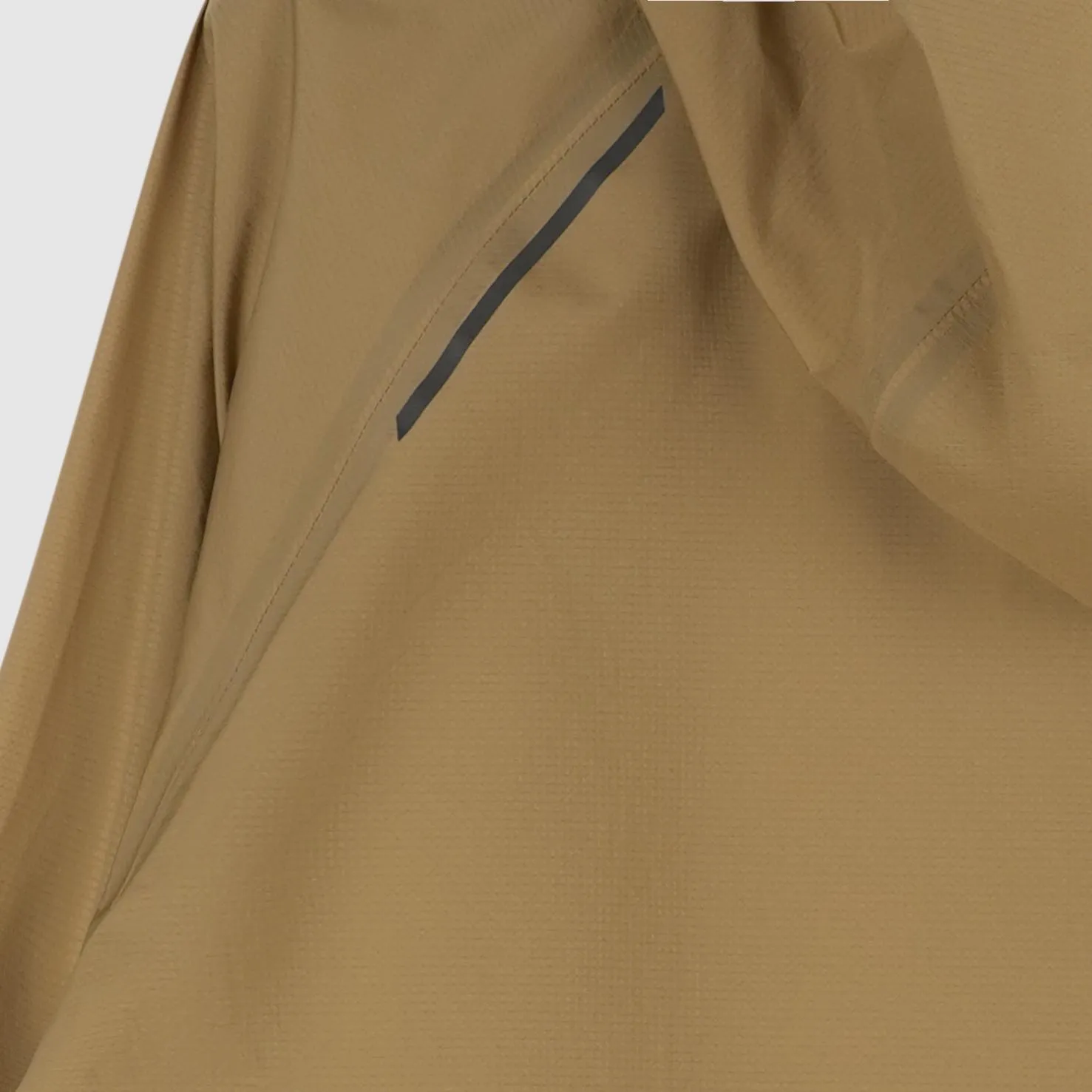 МУЖСКАЯ КУРТКА ИЗ ТКАНОЙ ТКАНИ