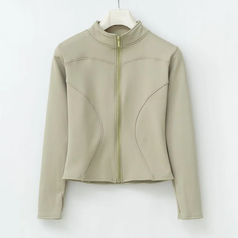 Женская спортивная кофта на молнии