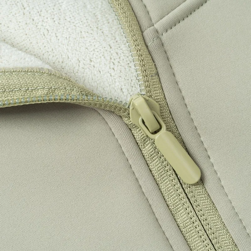 Женская спортивная кофта на молнии