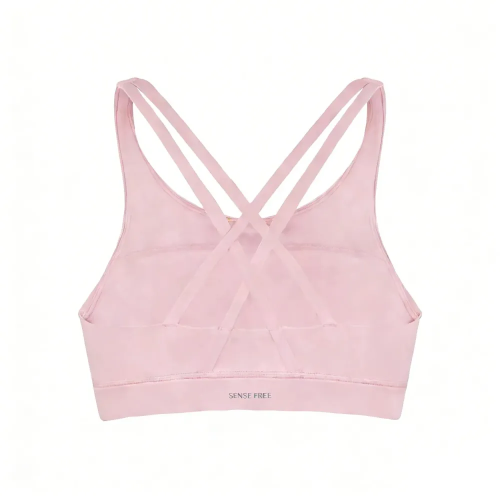 Женская спортивная рубашка