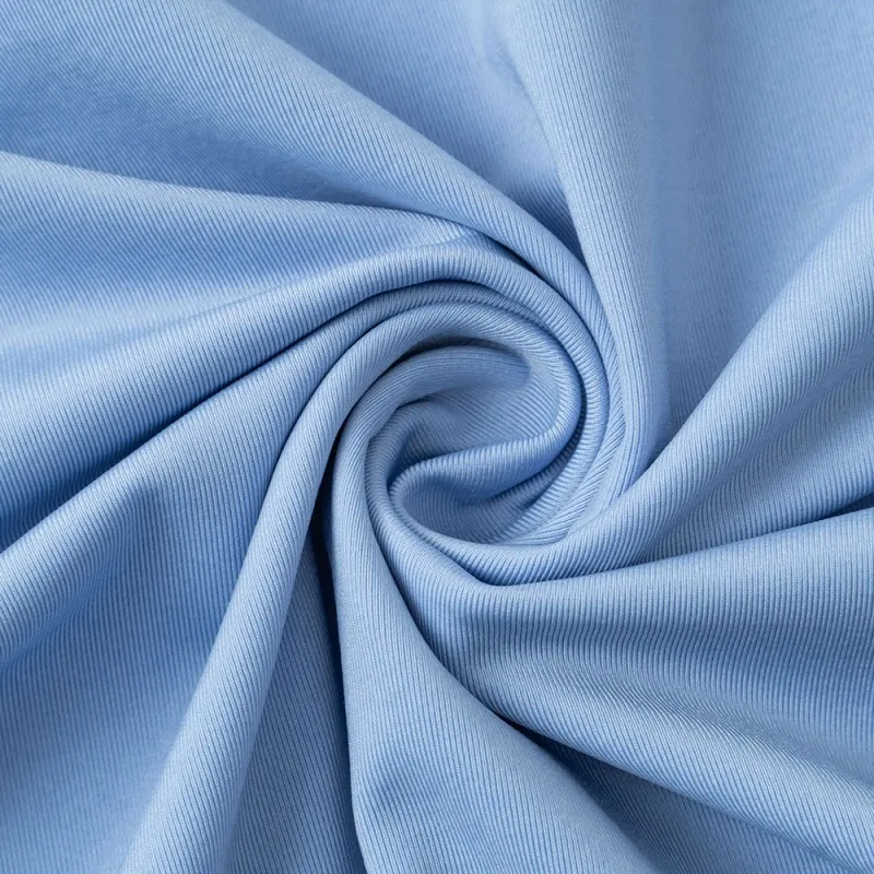 Женская спортивная футболка с коротким рукавом