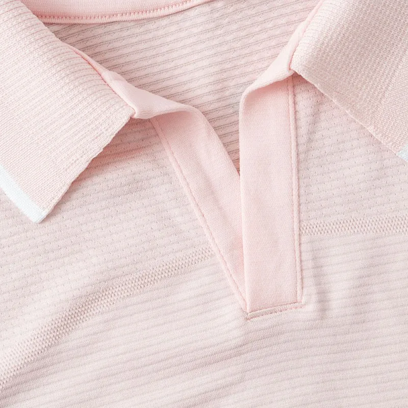 Женский спортивный бесшовный топ