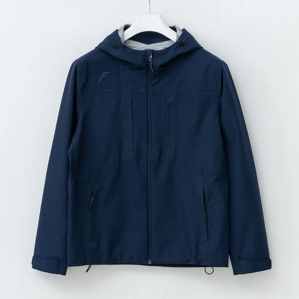 Темно-синяя непромокаемая куртка